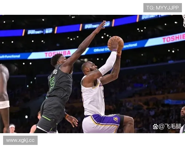 雷迪克要求湖人未全履行却依然获胜